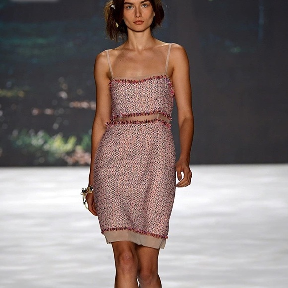 Badgley Mischka Dresses & Skirts - BADGLEY MISCHKA TWEED CAMI DRESS PINK SIZE 8